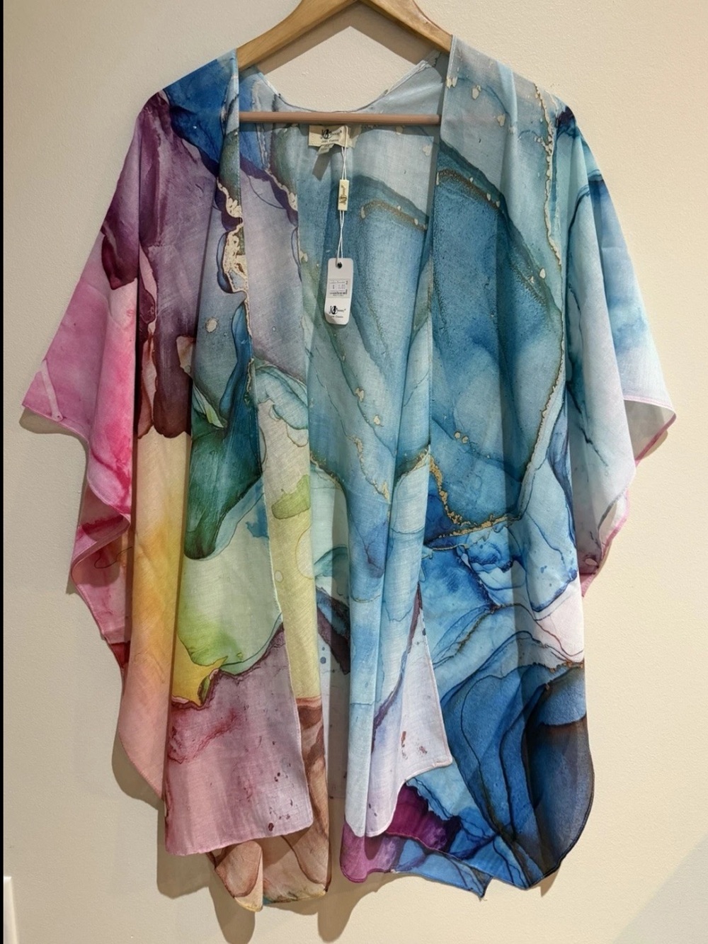 NWT JCSunny Watercolor Kimono Shawl pastel flowy Women’s one size